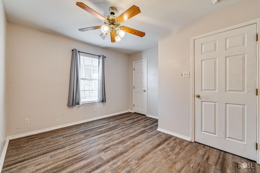 Image 18 of property listing at 1210 Guthrie Street, San Angelo, TX 76901