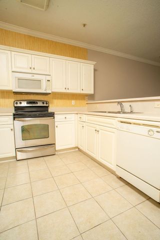300 Kiskadee Loop Unit B, Conway, SC 29526
