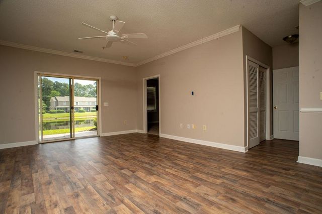 300 Kiskadee Loop Unit B, Conway, SC 29526
