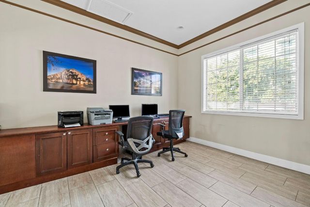 2005 SE 10th Avenue 410, Fort Lauderdale, FL 33316