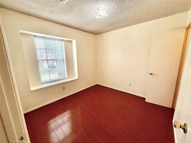 10910 Olivewood Drive, Houston, TX 77089