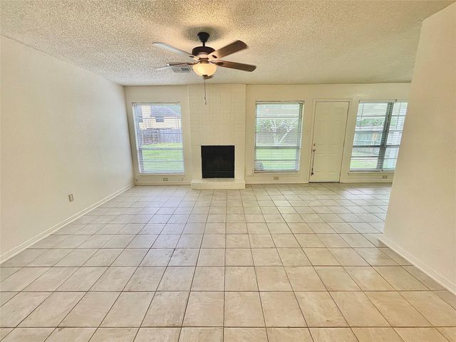 10910 Olivewood Drive, Houston, TX 77089