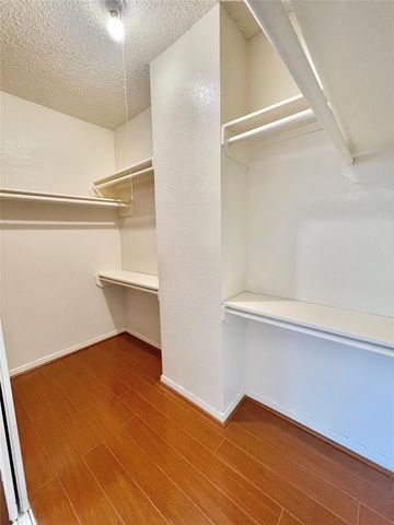 10910 Olivewood Drive, Houston, TX 77089
