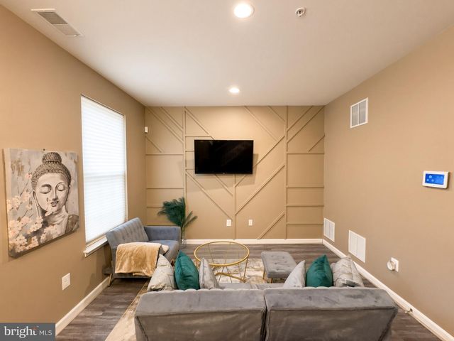 528 GARRETT A MORGAN BLVD, Hyattsville, MD 20785