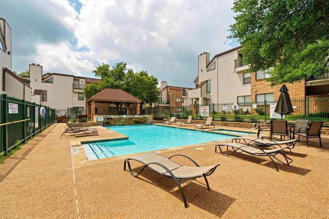 2314 Bamboo Drive I103, Arlington, TX 76006