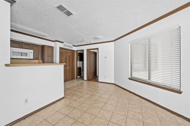 2314 Bamboo Drive I103, Arlington, TX 76006
