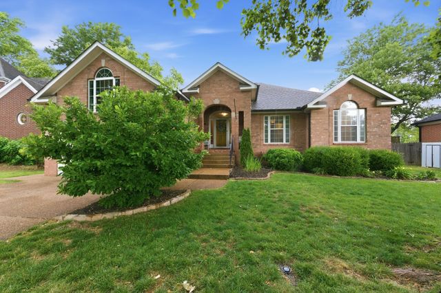2304 Winder Cir, Franklin, TN 37064