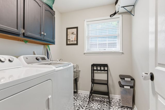 2304 Winder Cir, Franklin, TN 37064