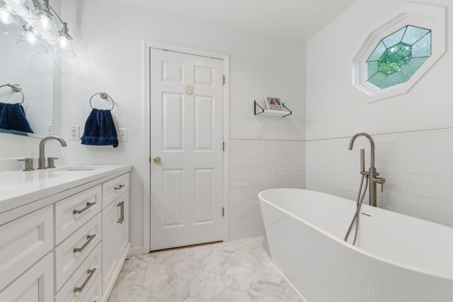 2304 Winder Cir, Franklin, TN 37064