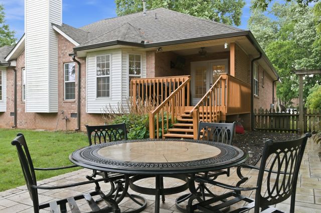 2304 Winder Cir, Franklin, TN 37064