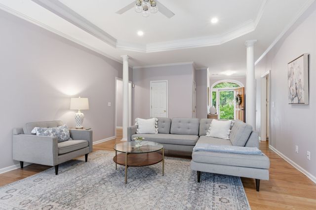 2304 Winder Cir, Franklin, TN 37064