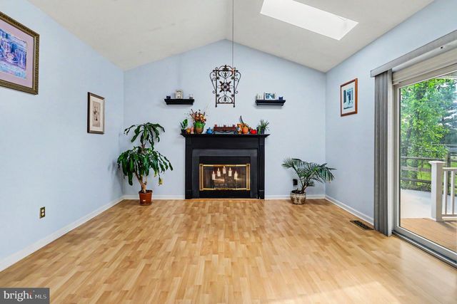 102 HEATHER HILL DR, Downingtown, PA 19335