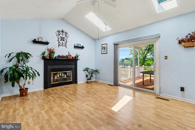 102 HEATHER HILL DR, Downingtown, PA 19335