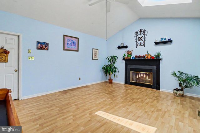 102 HEATHER HILL DR, Downingtown, PA 19335
