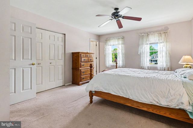 102 HEATHER HILL DR, Downingtown, PA 19335