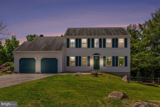 102 HEATHER HILL DR, Downingtown, PA 19335