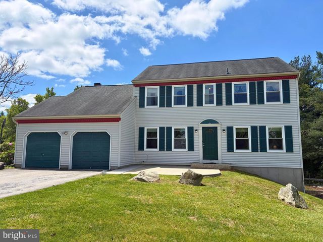 102 HEATHER HILL DR, Downingtown, PA 19335