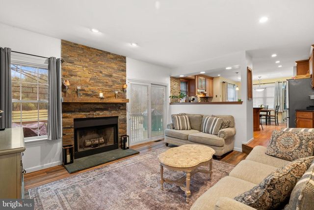 40 BEAVER RUN RD, Downingtown, PA 19335