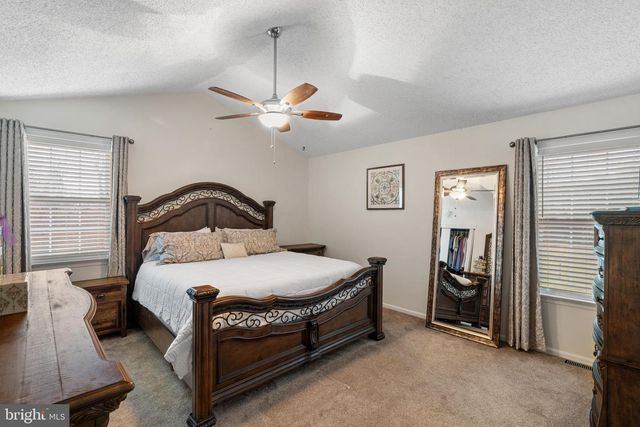 40 BEAVER RUN RD, Downingtown, PA 19335