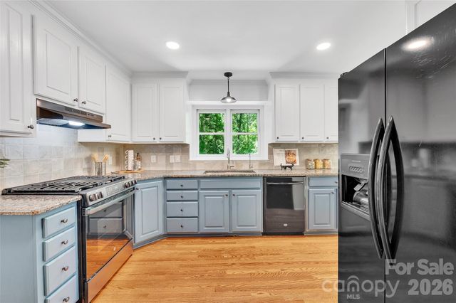 1433 Lurecliff Place, Fort Mill, SC 29708