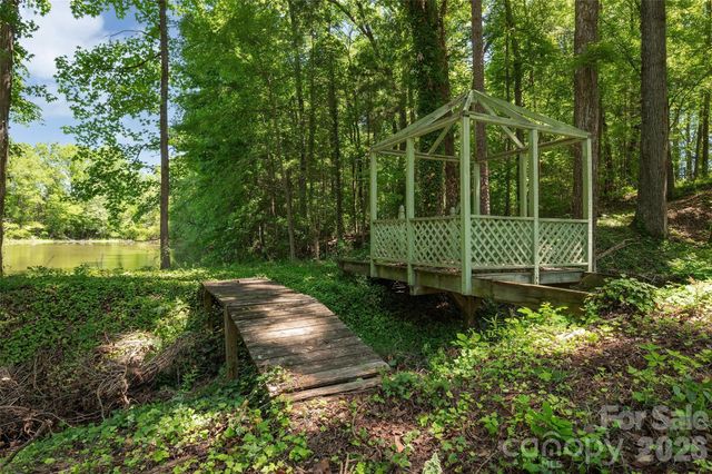 1433 Lurecliff Place, Fort Mill, SC 29708