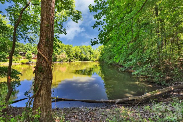 1433 Lurecliff Place, Fort Mill, SC 29708