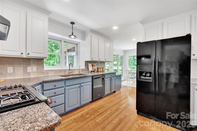 1433 Lurecliff Place, Fort Mill, SC 29708