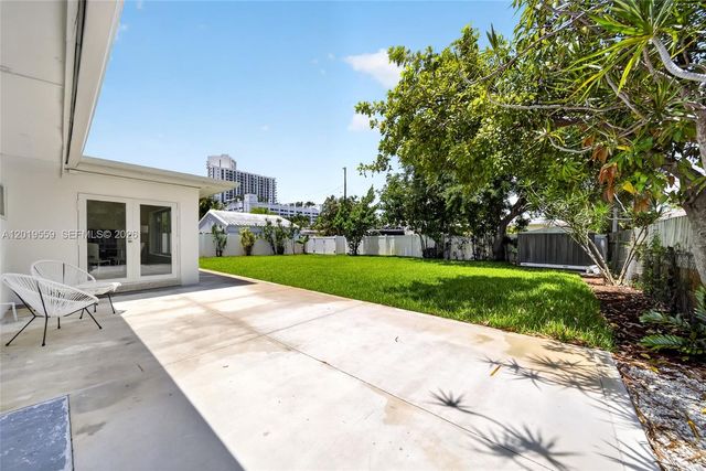 1619 Hollywood Blvd, Hollywood, FL 33020