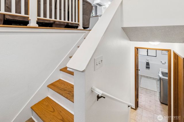 8914 Homestead Avenue NE, Olympia, WA 98516