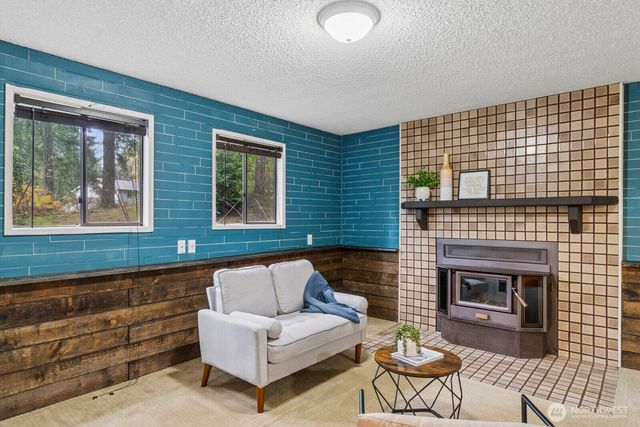 8914 Homestead Avenue NE, Olympia, WA 98516