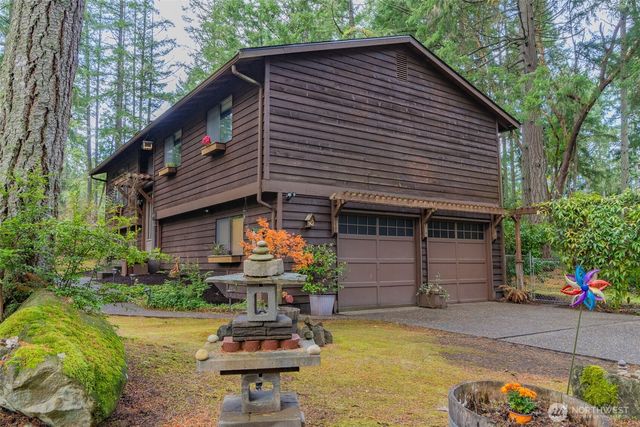 8914 Homestead Avenue NE, Olympia, WA 98516