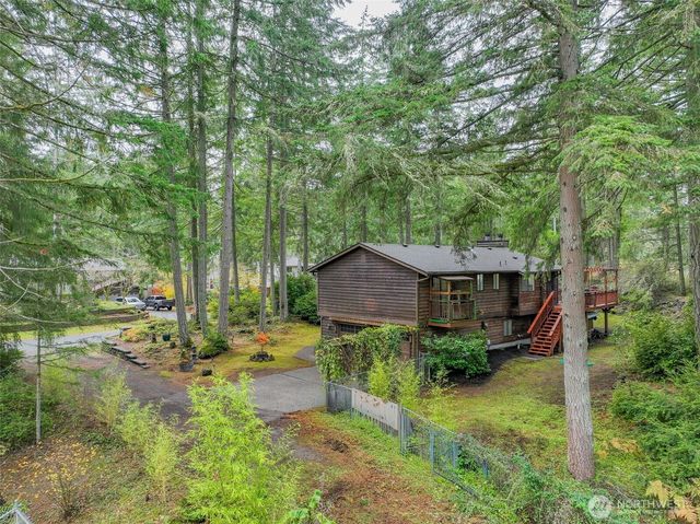 8914 Homestead Avenue NE, Olympia, WA 98516