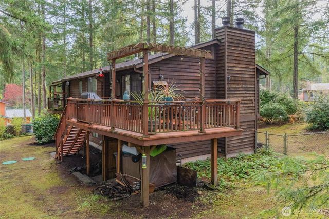 8914 Homestead Avenue NE, Olympia, WA 98516