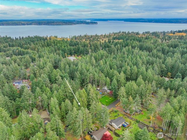 8914 Homestead Avenue NE, Olympia, WA 98516