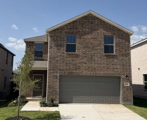 824 Hillcrest Boulevard, Princeton, TX 75407
