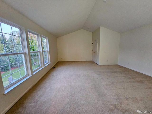 8350 Thornhill Drive, Ypsilanti, MI 48197