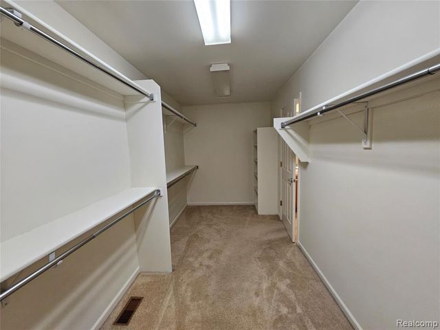 8350 Thornhill Drive, Ypsilanti, MI 48197