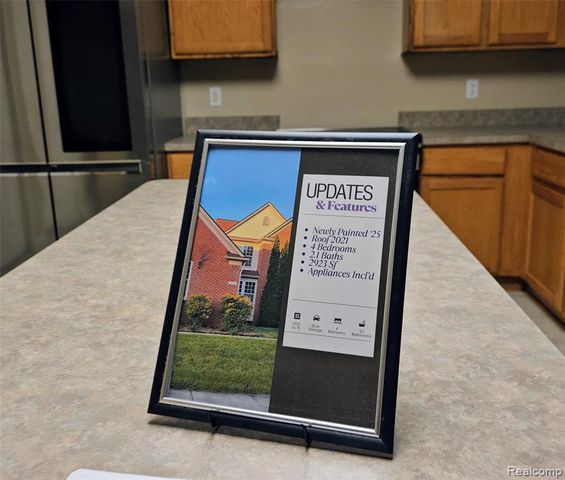 8350 Thornhill Drive, Ypsilanti, MI 48197