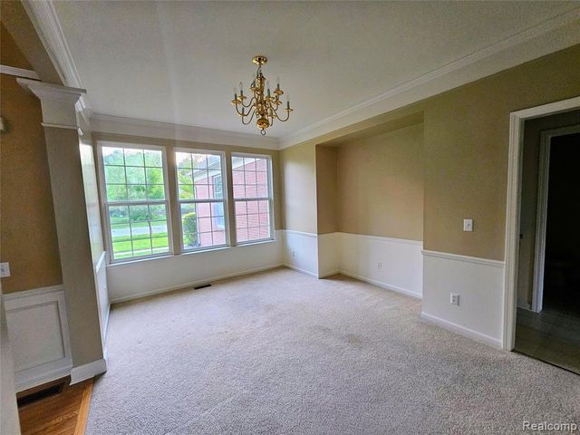 8350 Thornhill Drive, Ypsilanti, MI 48197