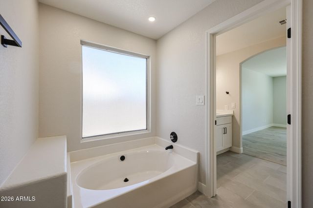 14463 W WENDOVER Drive, Surprise, AZ 85374