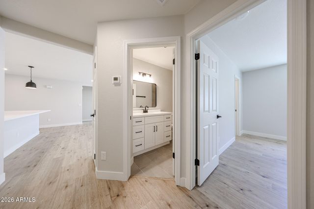 14463 W WENDOVER Drive, Surprise, AZ 85374