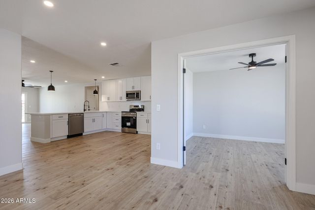 14463 W WENDOVER Drive, Surprise, AZ 85374