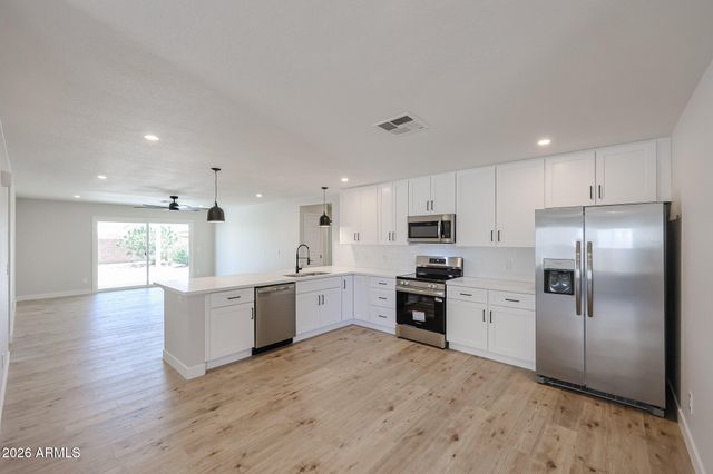 14463 W WENDOVER Drive, Surprise, AZ 85374