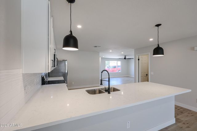 14463 W WENDOVER Drive, Surprise, AZ 85374