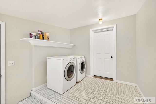 69 S 1200 W, Blackfoot, ID 83221