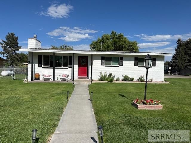 69 S 1200 W, Blackfoot, ID 83221