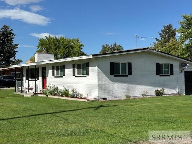 69 S 1200 W, Blackfoot, ID 83221