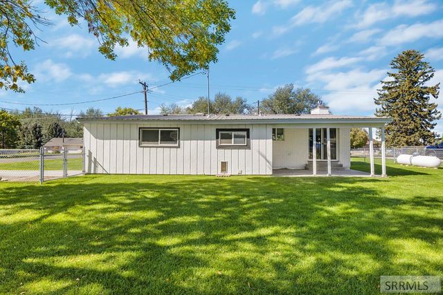 69 S 1200 W, Blackfoot, ID 83221