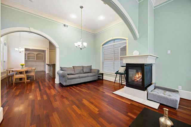 843 W 21st Street B, Houston, TX 77008