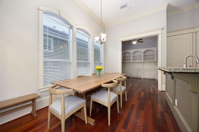 843 W 21st Street B, Houston, TX 77008